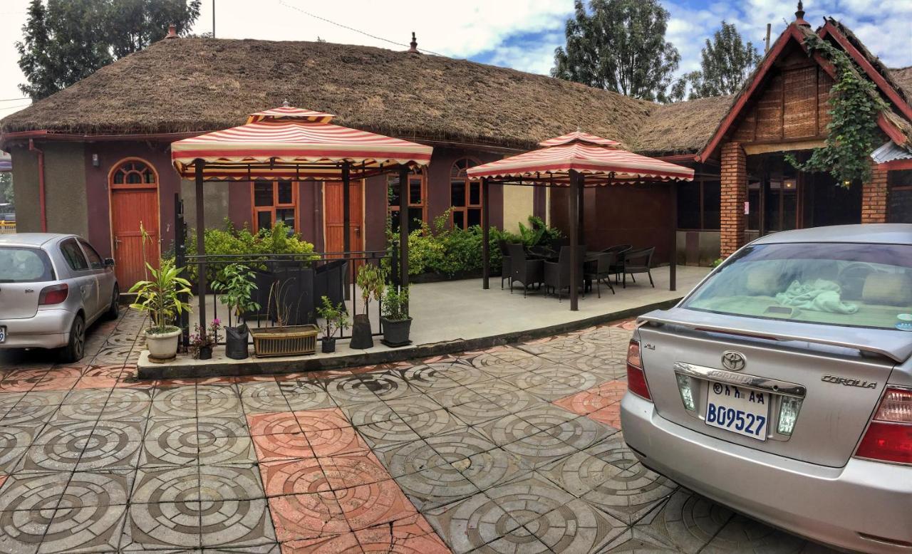 Top Ten Hotel Addis Ababa Exterior foto